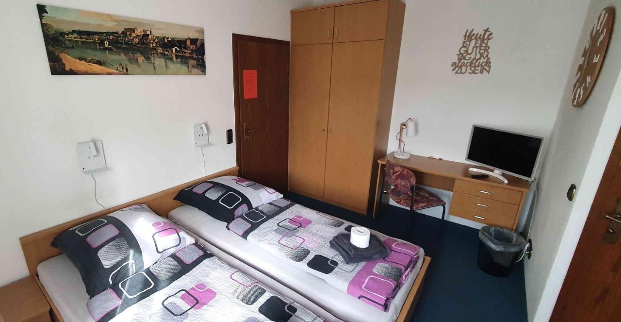 Hotel Alte Post Zu Stetzsch Dresde Exterior foto